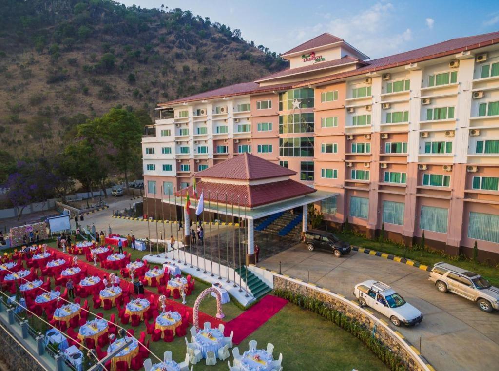 Royal Taunggyi Hotel Exterior foto
